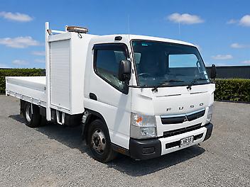 123,000 Km, Truck - Tip Truck, 2999 cc, Diesel engine, Manual