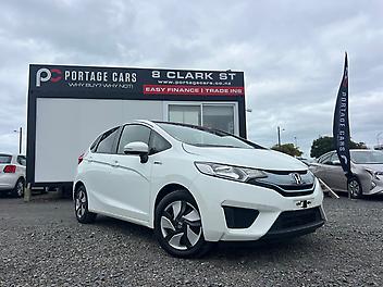 86,750 Km, Hatchback, 1500 cc, Hybrid engine, Automatic