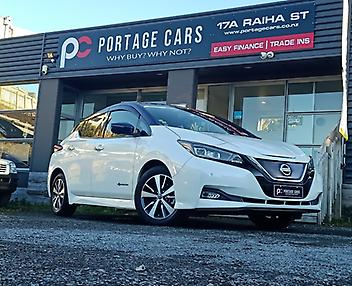 22,455 Km, Hatchback, 1 cc, Electric engine, Automatic
