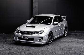 90,000 Km, Sedan, 2457 cc, Petrol engine, Manual