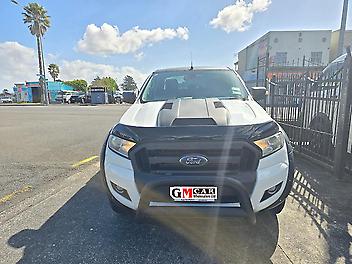 174,700 Km, Ute, 3198 cc, Diesel engine, Automatic