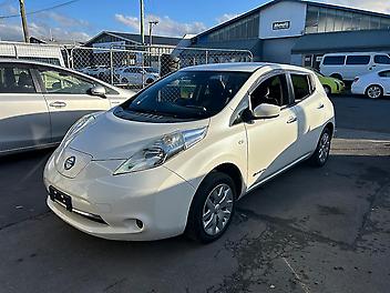 113,101 Km, Hatchback, Electric engine, Automatic