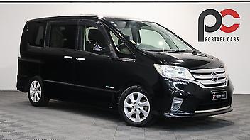 100,920 Km, People Movers, 1997 cc, Hybrid engine, Automatic