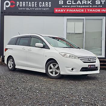 90,165 Km, People Movers, 1998 cc, Petrol engine, Automatic