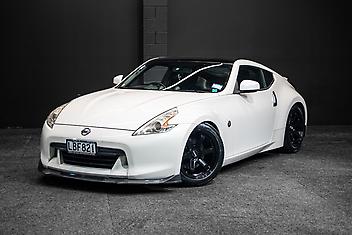 116,254 Km, Coupe, 3690 cc, Petrol engine, Automatic