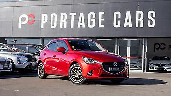92,465 Km, Hatchback, 1298 cc, Petrol engine, Automatic