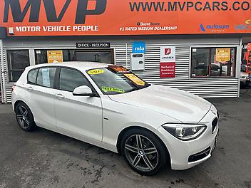 129,703 Km, Hatchback, 1598 cc, Petrol engine, Automatic