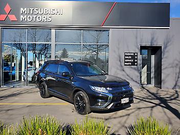 93,000 Km, RV/SUV, 2360126 cc, Petrol engine, CVT