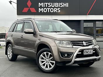 107,009 Km, RV/SUV, 2393122 cc, Petrol engine, Automatic