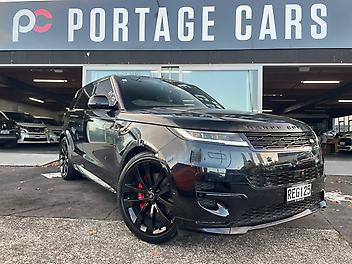 32,500 Km, RV-SUV, 2997 cc, Diesel engine, Automatic