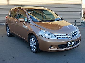 97,629 Km, Hatchback, 1498 cc, Petrol engine, CVT