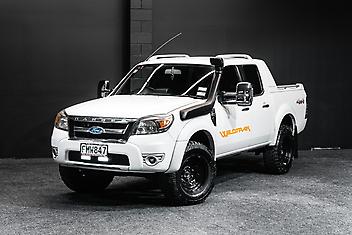 182,000 Km, Ute, 2953 cc, Diesel engine, Manual