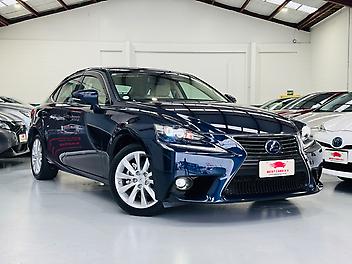 41,913 Km, Saloon, 2496 cc, Hybrid engine, Automatic