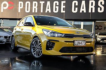 27,606 Km, Hatchback, 998 cc, Petrol engine, Automatic