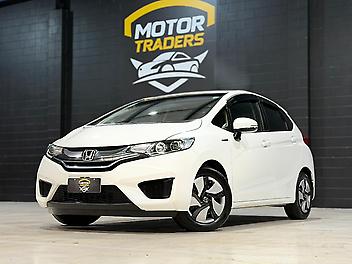 83,490 Km, Hatchback, 1496 cc, Hybrid engine, Automatic