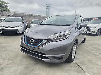 35,901 Km, Hatchback, 1200 cc, Hybrid engine, Automatic