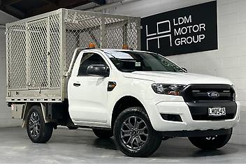 176,000 Km, Ute, 2198 cc, Diesel engine, AT