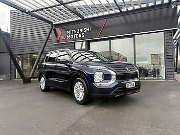 91,700 Km, RV/SUV, 2488135 cc, Petrol engine, CVT