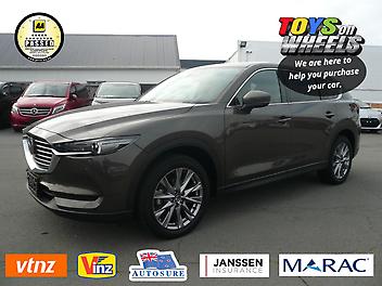 31,000 Km, RV/SUV, 2500 cc, Petrol engine, automatic