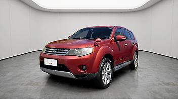 167,200 Km, Station Wagon, 1990 cc, Petrol engine, Automatic