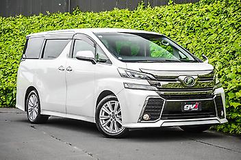 92,469 Km, People Mover, 2500 cc, Petrol engine, Automatic