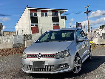 41,500 Km, Hatchback, 1400 cc, Petrol engine, Automatic
