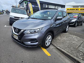 101,499 Km, Hatchback, 1997 cc, Petrol engine, Automatic