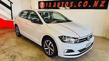 34,944 Km, Hatchback, 999 cc, Petrol engine, Automatic