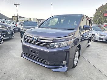 103,236 Km, Van, 1800 cc, Hybrid engine, Automatic