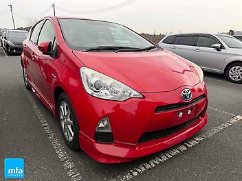 64,728 Km, Hatchback, 1500 cc, Hybrid engine, Auto