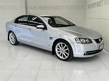 73,600 Km, Sedan, 3564 cc, Petrol engine, 6 Speed Automatic (TipTronic)