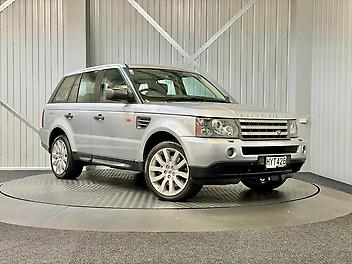 86,900 Km, SUV / 4x4, 4200 cc, Petrol engine, Automatic