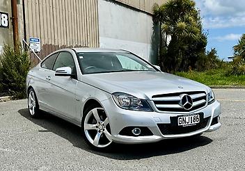 33,025 Km, Coupe, 1800 cc, Petrol engine, FAT