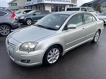 92,666 Km, Saloon, 2360 cc, Petrol engine, Auto