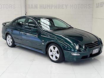 53,500 Km, Sedan, 4942 cc, Petrol engine, 4-Speed Auto