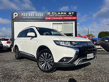 122,313 Km, Station Wagon, 2360 cc, Petrol engine, Automatic