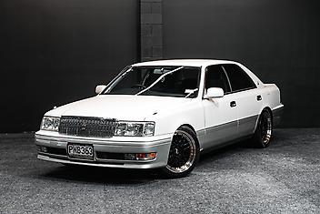125,000 Km, Sedan, 2491 cc, Petrol engine, Automatic