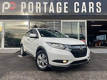 80,700 Km, RV-SUV, 1496 cc, Hybrid engine, Automatic