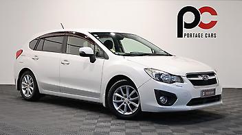 138,820 Km, Hatchback, 1995 cc, Petrol engine, Automatic