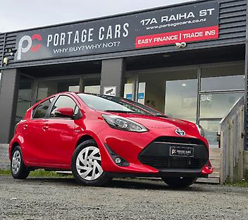 70,923 Km, Hatchback, 1496 cc, Hybrid engine, Automatic