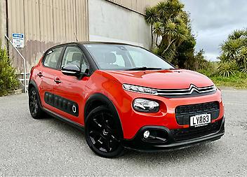 76,599 Km, Hatchback, 1200 cc, Petrol engine, FAT