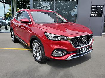 79,530 Km, RV/SUV, 1490119 cc, Petrol engine, 7-gear automatic