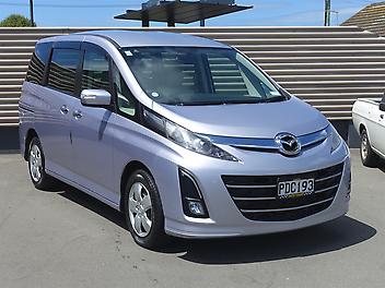 81,624 Km, Van, 1998 cc,  engine, Automatic