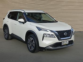 51,663 Km, RV/SUV, 2488 cc, Petrol engine, CVT