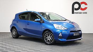 113,630 Km, Hatchback, 1496 cc, Hybrid engine, Automatic