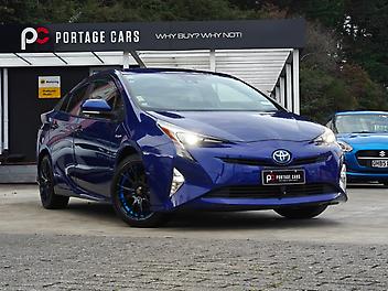 94,949 Km, Sedan, 1797 cc, Hybrid engine, Automatic