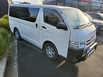 152,000 Km, Van, 2982100 cc, Diesel engine, 4-gear automatic