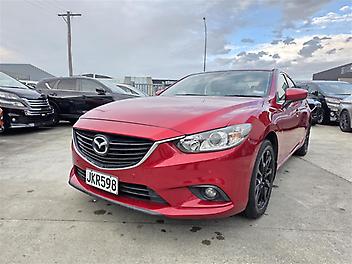 114,397 Km, Sedan, 2500 cc, Petrol engine, Automatic