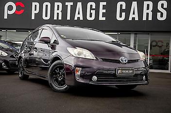 76,211 Km, Hatchback, 1797 cc, Hybrid engine, Automatic
