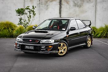 146,000 Km, Sedan, 1994 cc, Petrol engine, Manual
